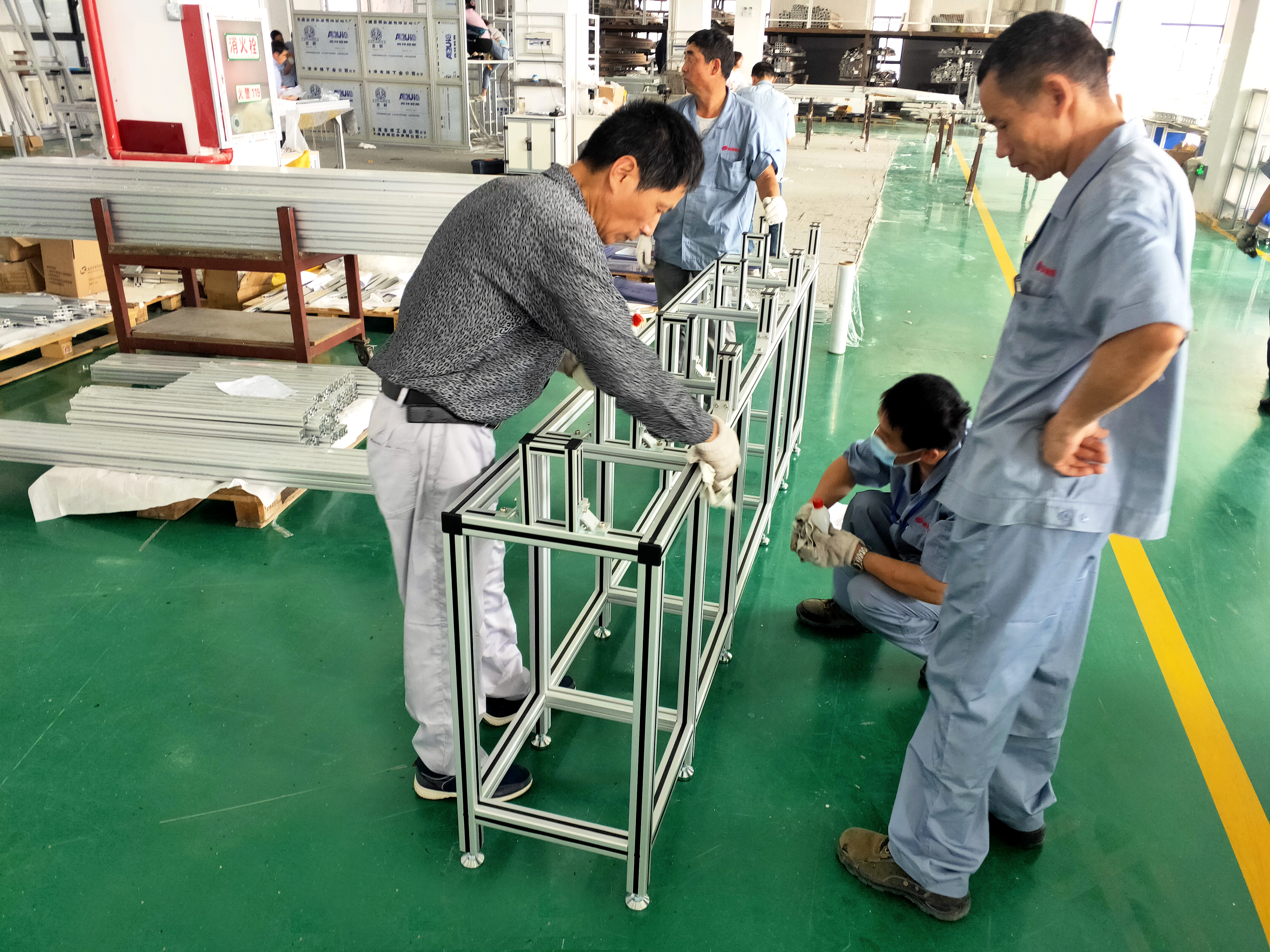 工業鋁型材圍欄，不同客戶的加工方案