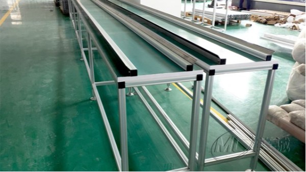 傳送線(xiàn)鋁型材工作臺(tái)