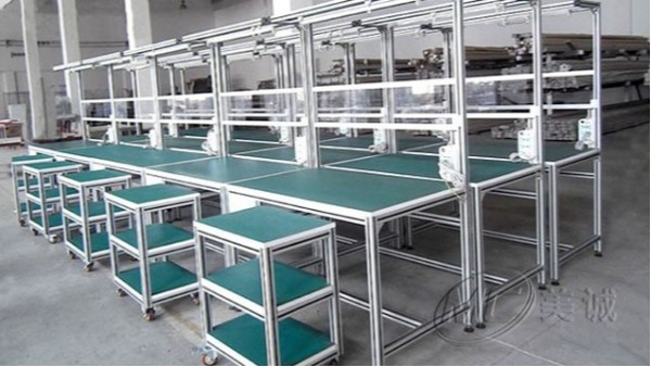 生產(chǎn)流水線(xiàn)工作臺(tái)
